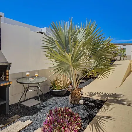 Amatista Salinas Golf & كاليتا ذي فوستي